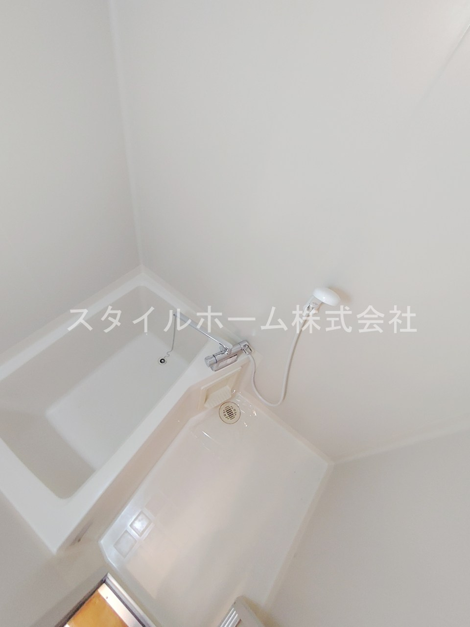 ネヴァーハウスの浴室