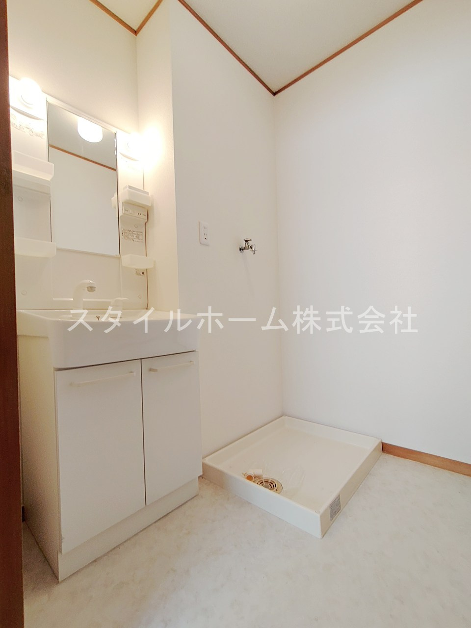 ネヴァーハウスの洗面所