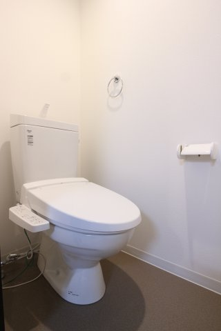 ソルディア垂水のトイレ|同社施工例