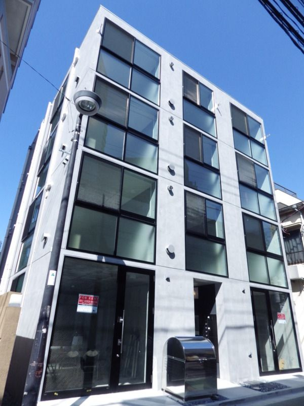 MI MAISON 文京白山の外観