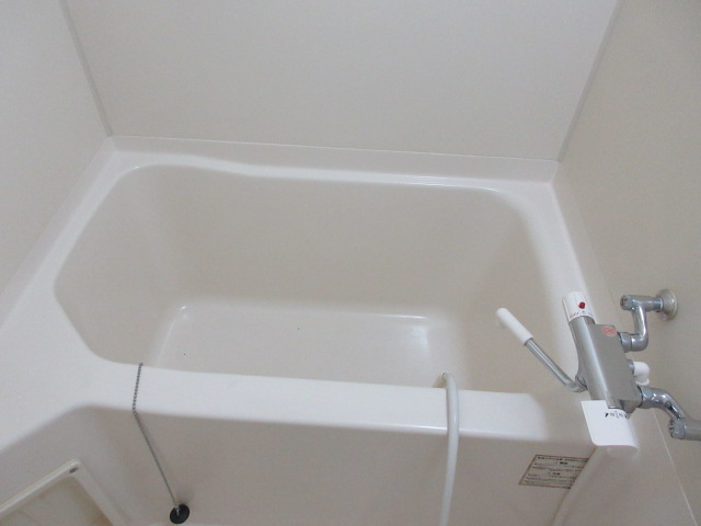 コンフォートKUSAKAの浴室