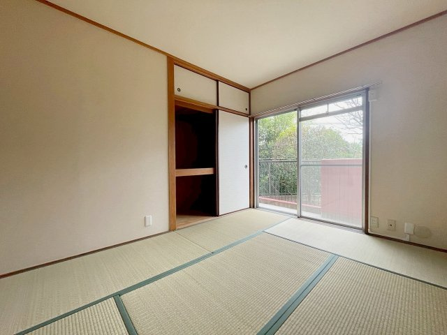 エクレールフジの和室|い草の香りが落ち着く素敵な和室です