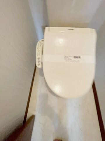 エクレールフジのトイレ|コンパクトで使いやすいトイレです