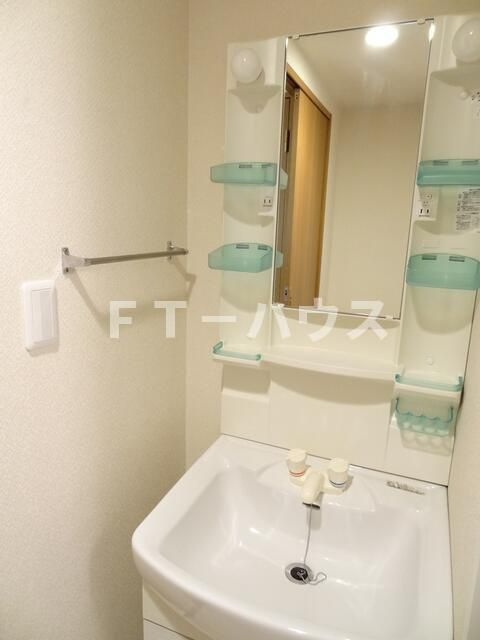 プログレッソ船橋Ⅱの独立洗面台