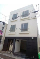 【外観】 | ミレニアス西荻 | 鉄筋コンクリート造のがっちりとした建物。