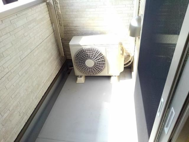 ブリッサ港西Ⅱのバルコニー