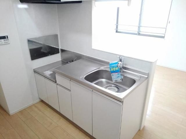 ブリッサ港西Ⅱのキッチン