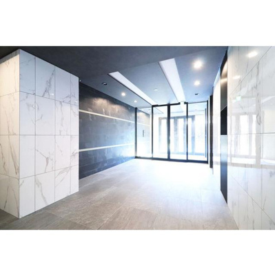 【ロビー】 | グランカリテ九条南 | エントランスです