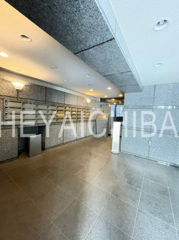 ルーブル森下のロビー