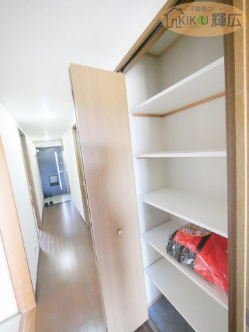 【収納】 | グランプレステージ明石魚住　3階