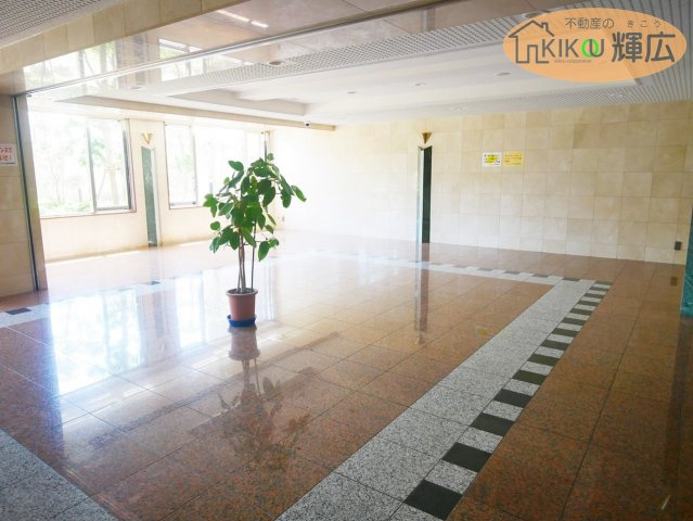 【エントランス】 | グランプレステージ明石魚住　3階