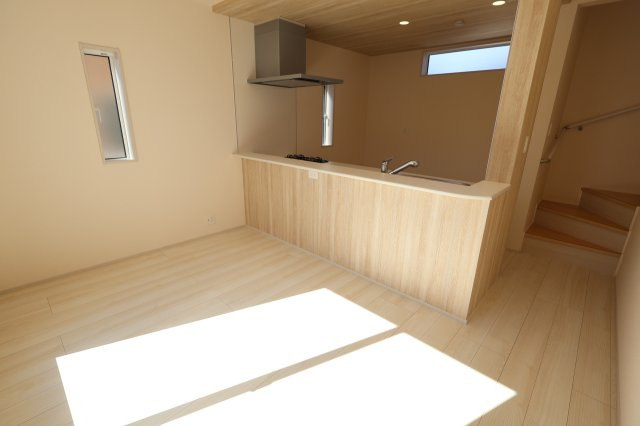 《仲介手数料無料》北区宮原町２丁目103-24新築一戸建てブルーミングガーデン