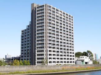 【外観】 | 住む人を映し出す洗練された佇まいは、いつまでも輝き続けながらいつしか街の風景に溶け込んでいきます。