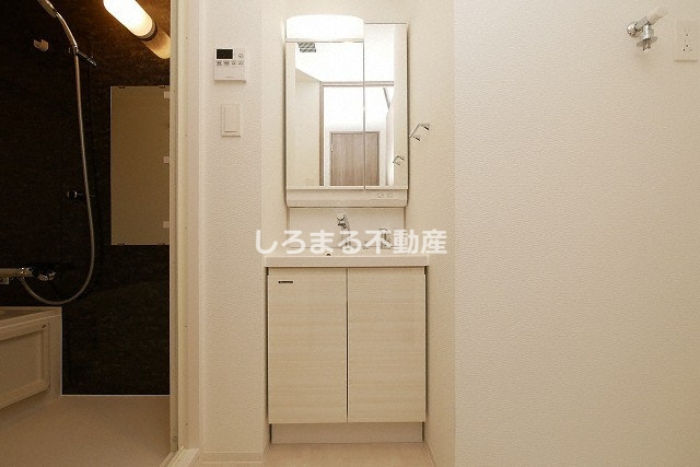 S-RESIDENCE堺筋本町Deuxの独立洗面台