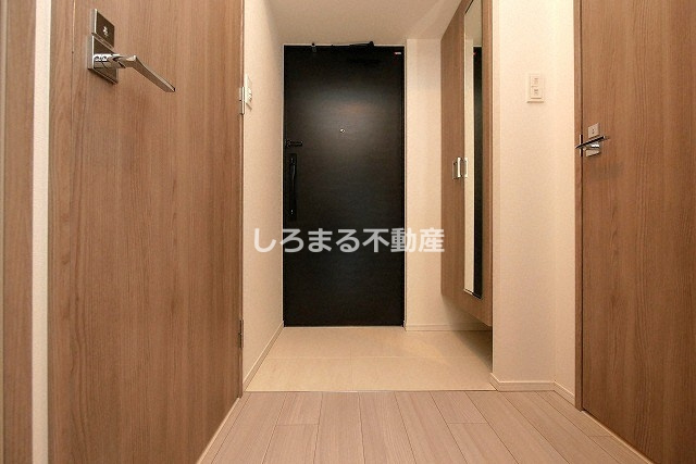 S-RESIDENCE堺筋本町Deuxの玄関