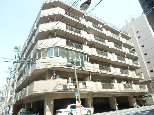 ドルミ錦糸町・大興ビルのエントランス