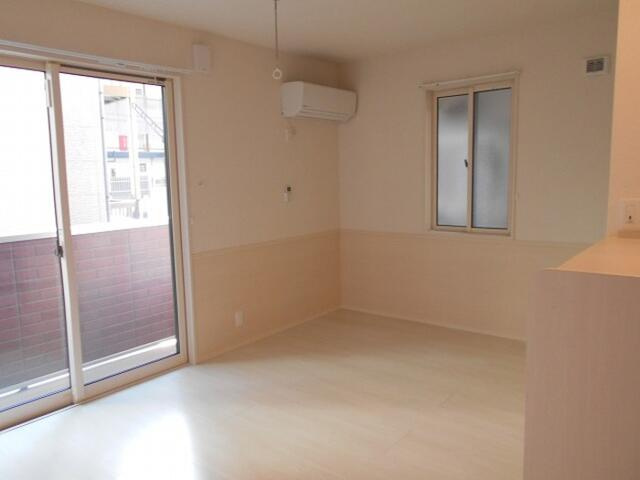 サンベリーナの洋室