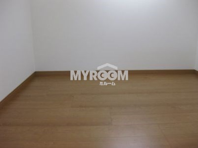 【寝室】 | グレースルピナス | 収納・寝室にも使えるロフト付☆