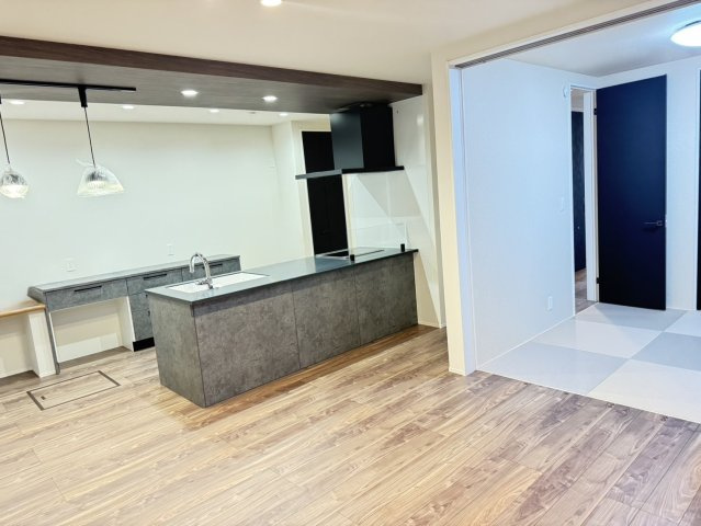 藤枝市　瀬戸新屋　新築住宅　5LDKのキッチン