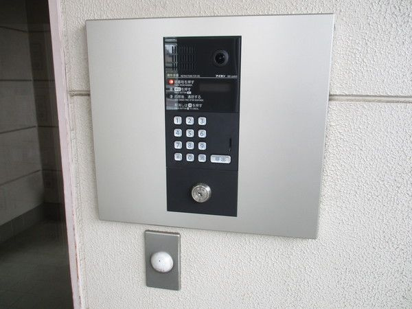 エム・ケイ西船のエントランス