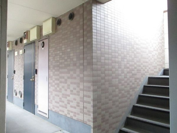 エム・ケイ西船のロビー