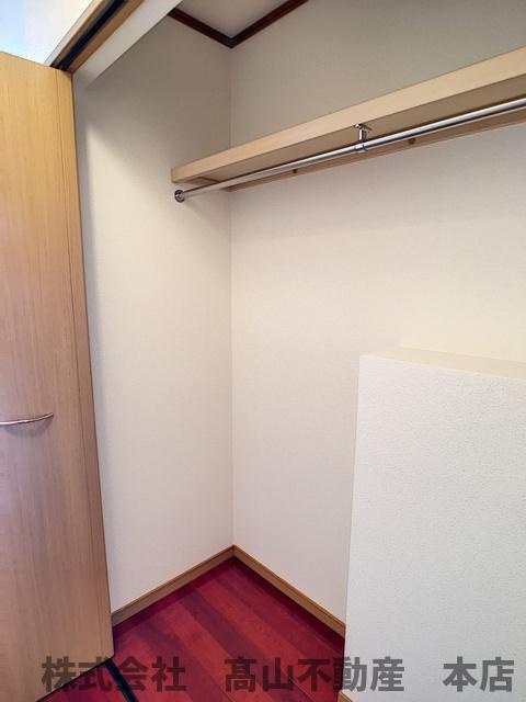 エルカーサの収納