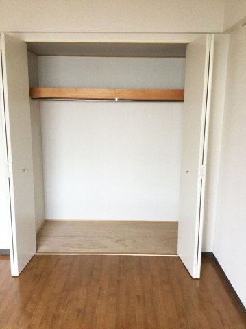 大阪市阿倍野区相生通１丁目の賃貸マンションの収納