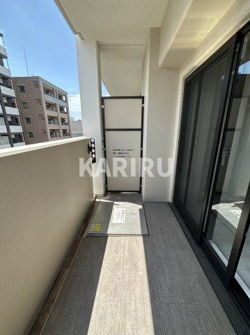 サムティ京橋Clearのバルコニー