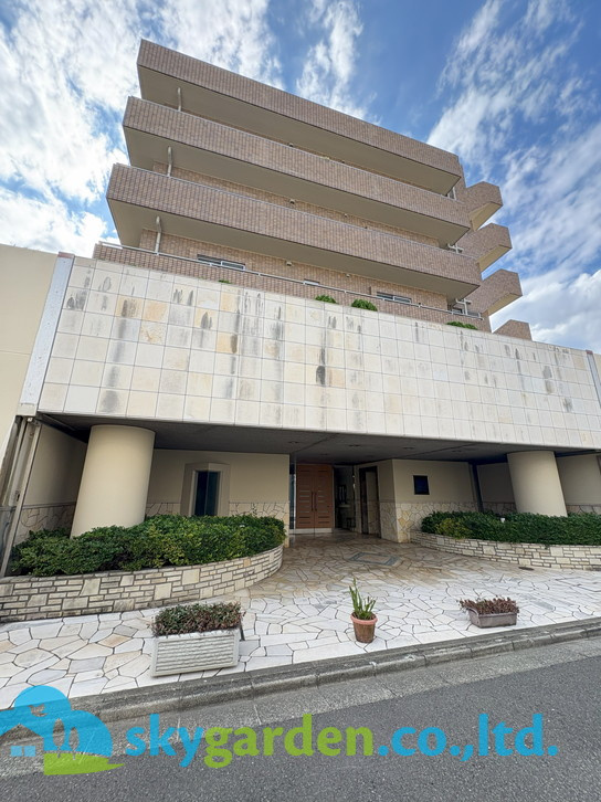 ヴィルヌーブ片瀬江ノ島マリンテラスの外観