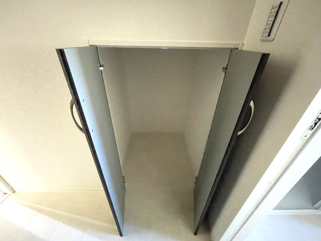 西区井口１丁目　№36136の収納|洗面台横収納