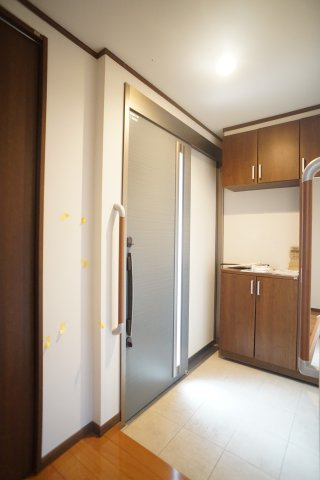 市川３丁目の玄関