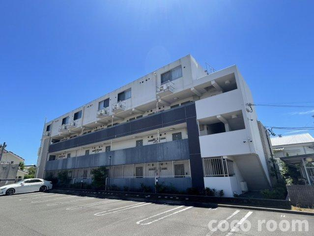 ブライトハウスの外観