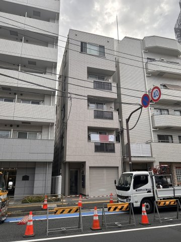 フラッツ白山の外観