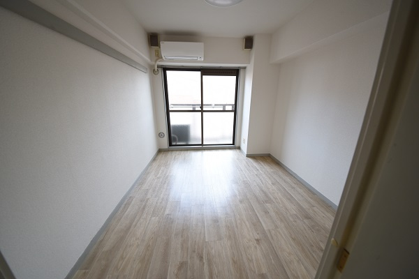 朝日プラザ呉センターコアの居間・リビング