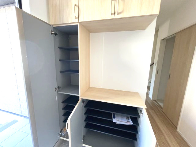 西区井口１丁目　№36137の収納|シューズボックス