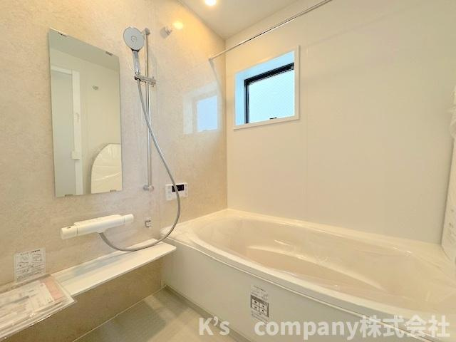 ◎茅ヶ崎市浜須賀　新築戸建　6号棟の浴室|白を基調とした清潔感のある浴室スペース◇