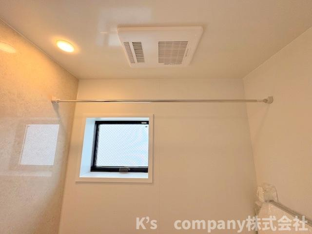 ◎茅ヶ崎市浜須賀　新築戸建　6号棟の設備|長雨の続く時期のお洗濯物の悩みを解消できる浴室乾燥機付き☆