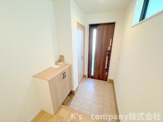 ◎茅ヶ崎市浜須賀　新築戸建　6号棟の玄関|玄関周辺スペース◇