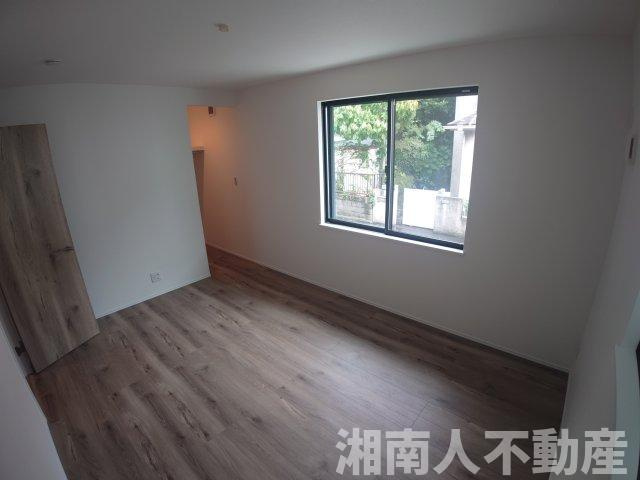 茅ヶ崎市矢畑　新築戸建全2棟　2号棟の洋室|ゆったりした洋室です