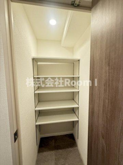 【玄関】 | Metrosa谷町六丁目South | 毎日通る玄関はこちらです