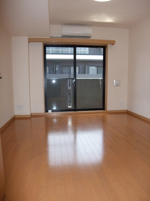 【寝室】 | ルーブル早稲田弐番館 | 洋室