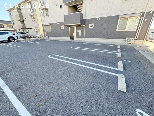 レセンテ花ノ樹　　　刈谷市近郊の賃貸はクラスホームの駐車場