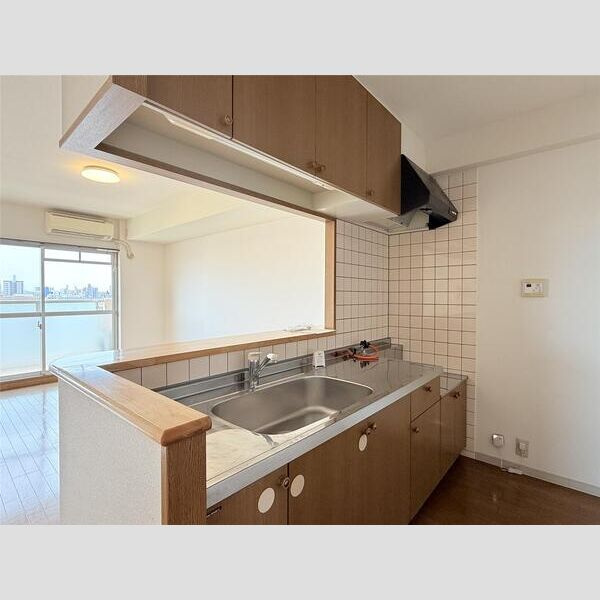 ルピナス南大路のキッチン