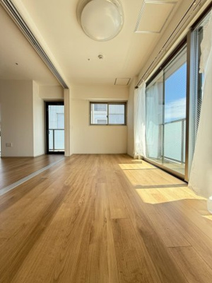 【居間・リビング】 | ハイデンス梅ヶ枝