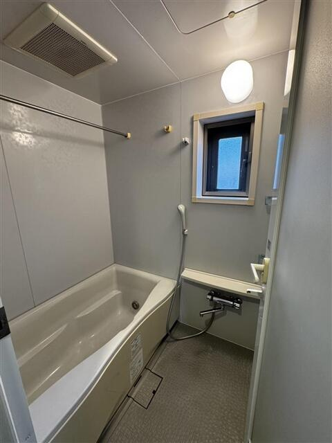 プレジール藤が丘の浴室