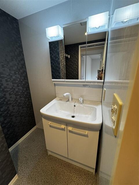 プレジール藤が丘の独立洗面台