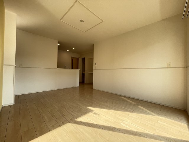 Ａｖｅｎｉｒ　Ⅱの居間・リビング