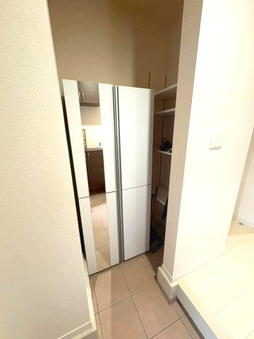 小野市中町　中古建ての収納