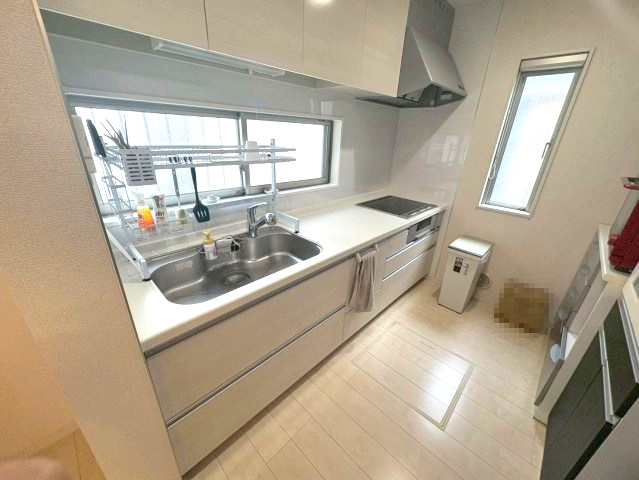 小野市中町　中古建てのキッチン