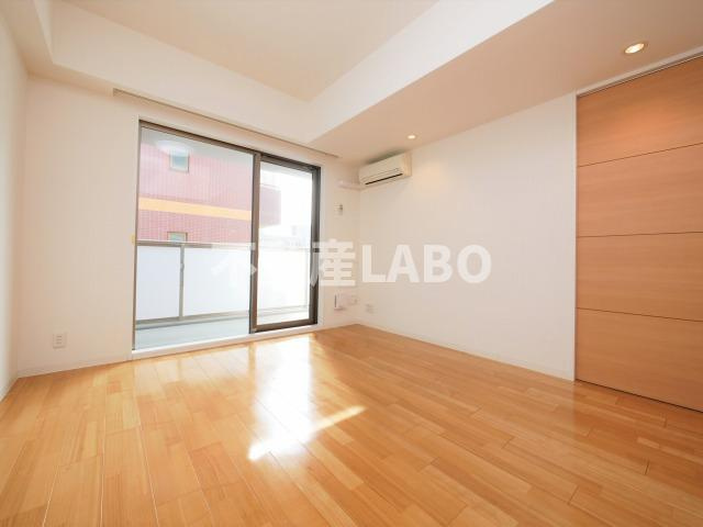 アーバネックス南堀江の洋室